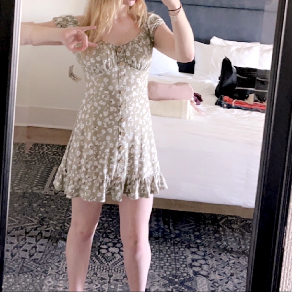 very soft and comfortable dress, and a great summer outfit